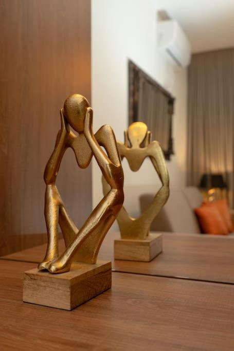 Dema Luxury Suites - Perikleous E6 Athén Kültér fotó